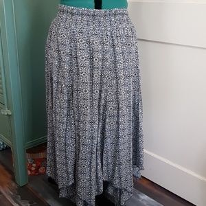 Handkerchief hem cotton skirt hundred percent cott